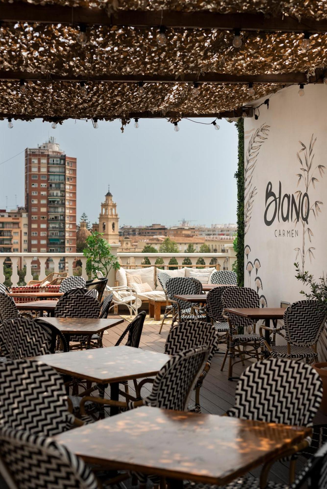 Blanq Carmen Hotel บาเลนเซีย ภายนอก รูปภาพ